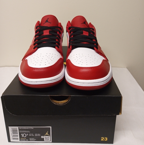 Air Jordan 1 Low